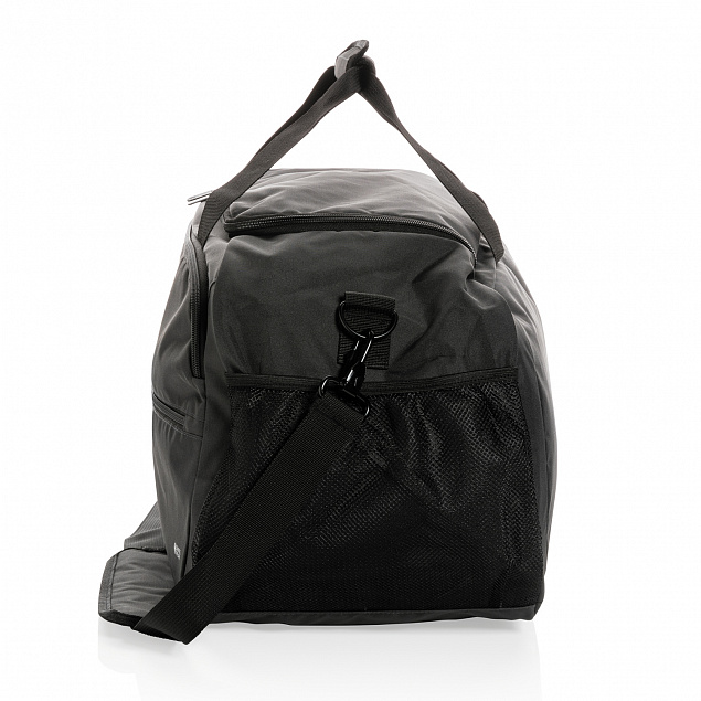 Спортивная сумка Swiss Peak из RPET AWARE™ с логотипом  заказать по выгодной цене в кибермаркете AvroraStore