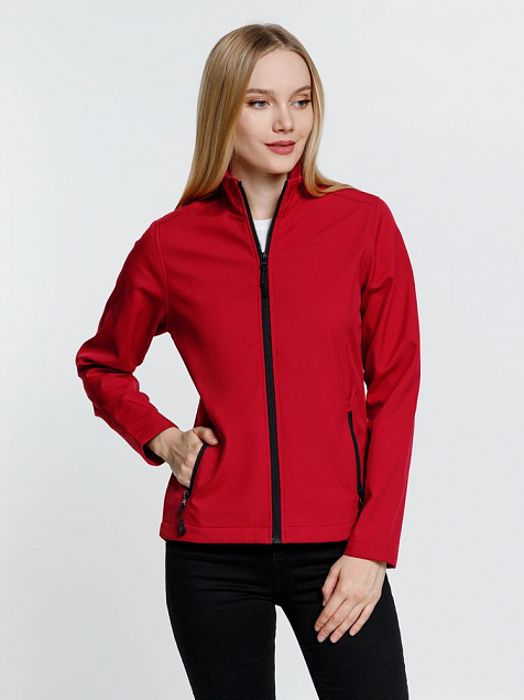 Куртка софтшелл женская RACE WOMEN красная с логотипом  заказать по выгодной цене в кибермаркете AvroraStore