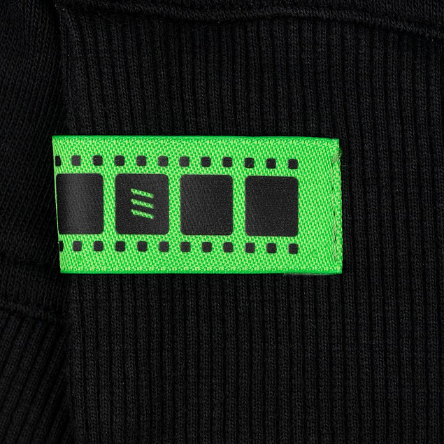 Лейбл тканевый Epsilon, S, зеленый неон с логотипом  заказать по выгодной цене в кибермаркете AvroraStore