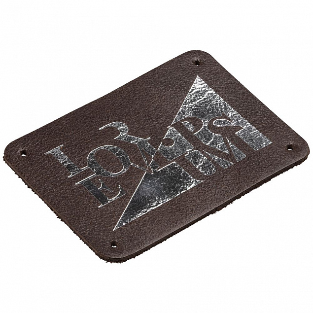 Лейбл кожаный Beta, М, коричневый с логотипом  заказать по выгодной цене в кибермаркете AvroraStore