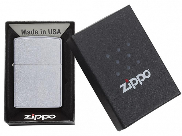 Зажигалка ZIPPO Classic с покрытием Satin Chrome™ с логотипом  заказать по выгодной цене в кибермаркете AvroraStore